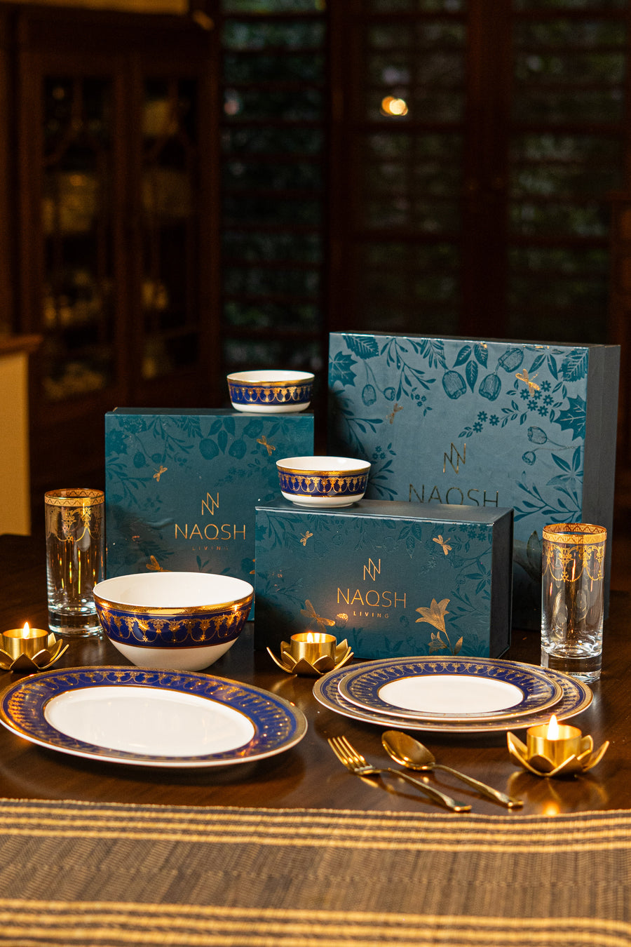 DINNER SET GIFTING
