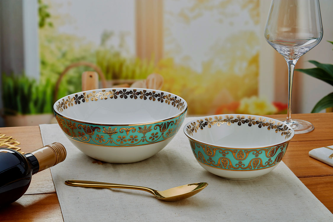 2 Piece Serving bowls